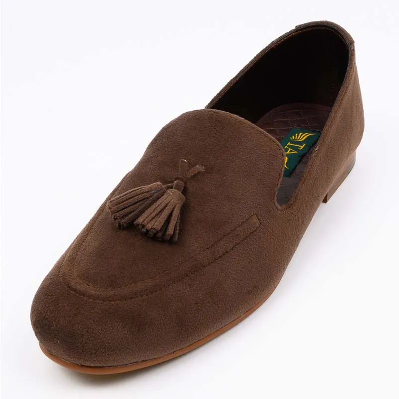 Brown Winter Pumps