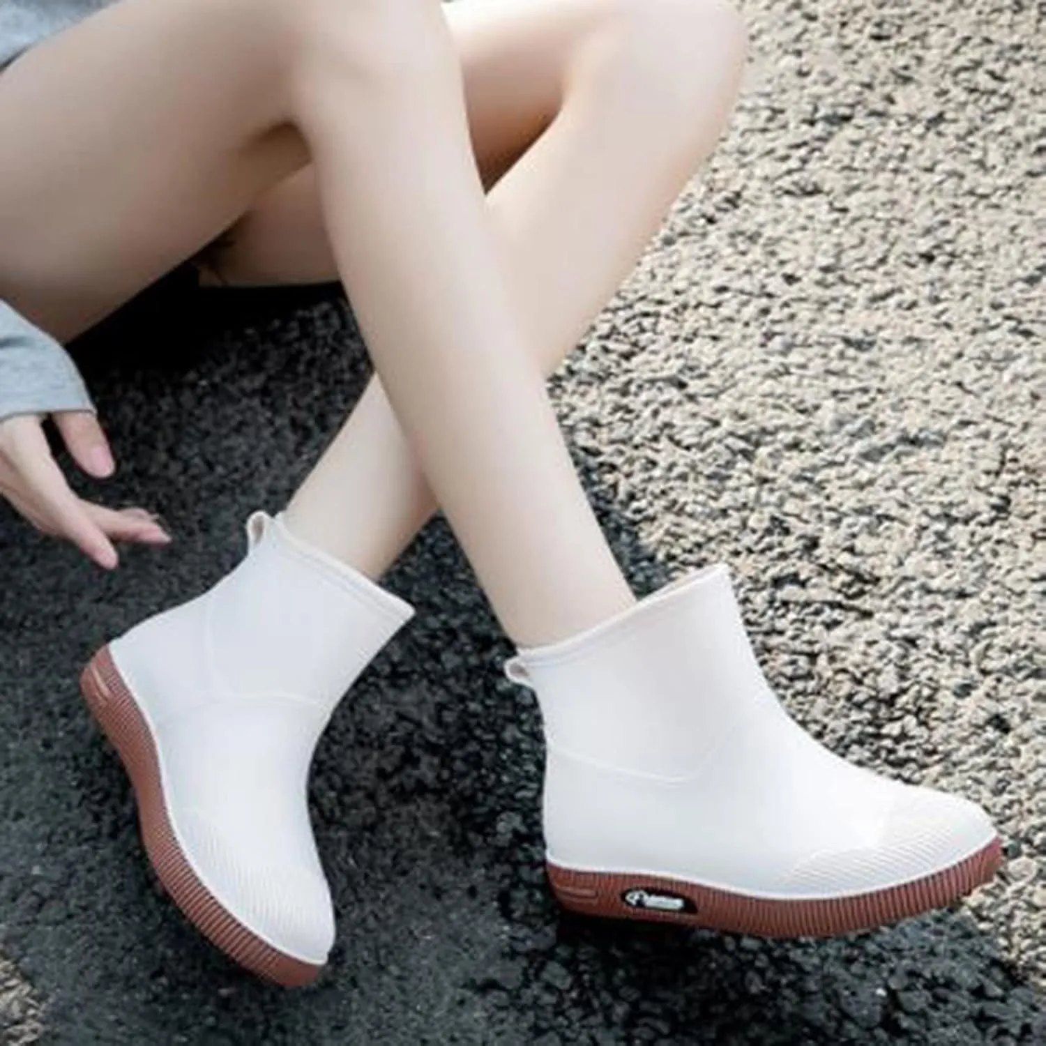 Coerni Rainshoes Women Short Tube Plush Thermal Water Shoes Waterproof Shoes Fashion Women Rain Boots Bouts for Men (White, 510)