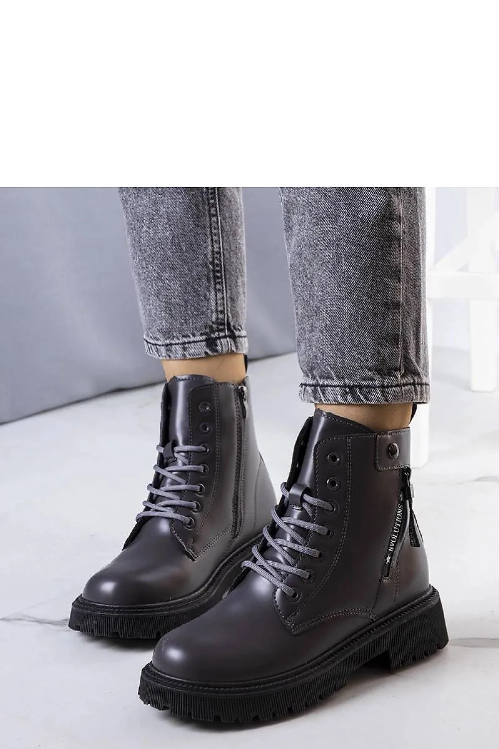 Gray insulated trapper shoes
