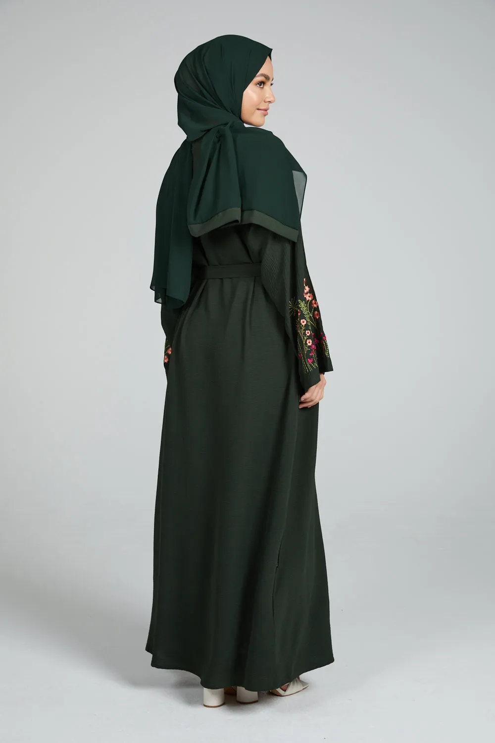 Junior Girls Blooming Embroidered Four Piece Open Abaya Set - Forest Green