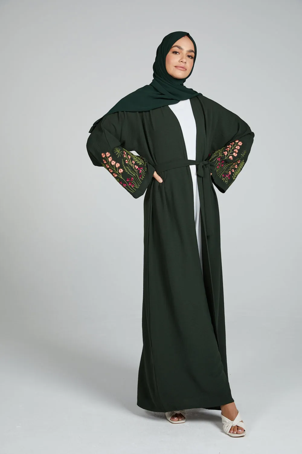 Junior Girls Blooming Embroidered Four Piece Open Abaya Set - Forest Green