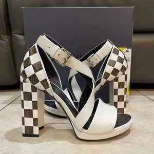 LOUIS VUITTON MATCHMAKE CROSS SANDALS