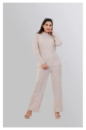 Neutral-Tone Textured Knitwear Set – Sweater and Pants