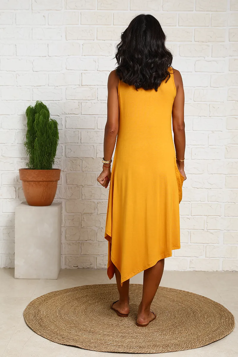 Sleeveless Total Comfort Dress With Round Neck