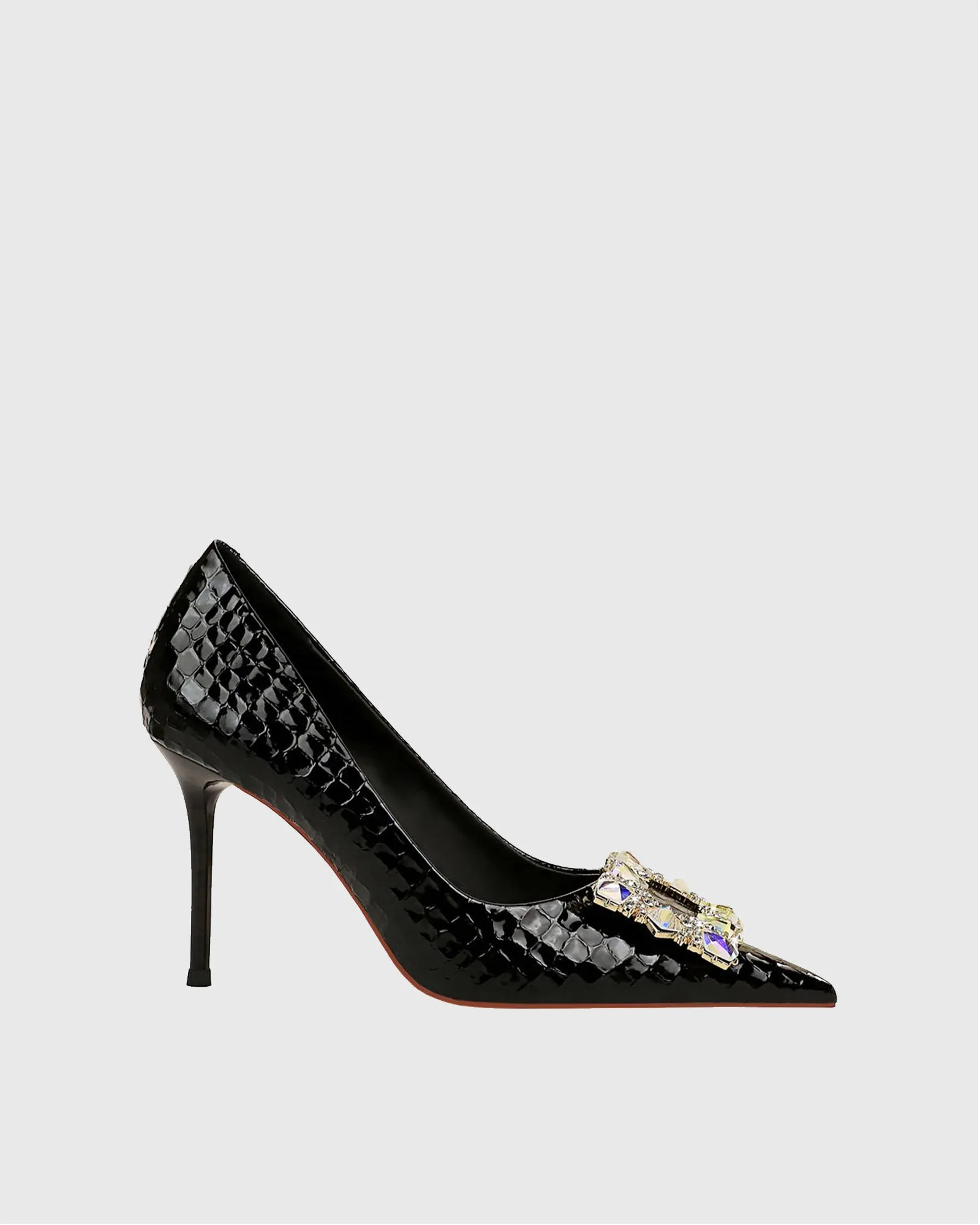Vaike Rhinestone Buckle Serpentine Pumps In Black